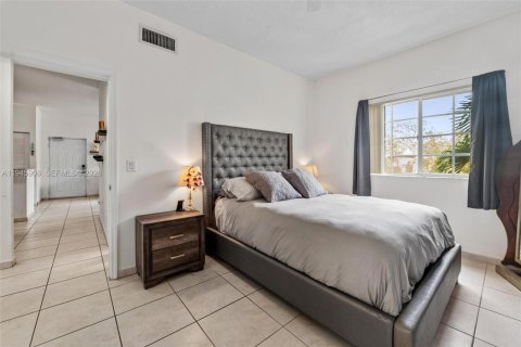 Купить кондоминиум в Дорал, Флорида 2 спальни, 80.82м2, № 2001905 - фото 22