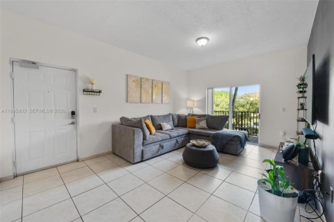 Купить кондоминиум в Дорал, Флорида 2 спальни, 80.82м2, № 2001905 - фото 5