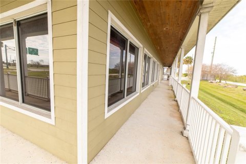 Commercial property in Okeechobee, Florida 324.97 sq.m. № 1039054 - photo 27