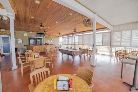 Commercial property in Okeechobee, Florida 324.97 sq.m. № 1039054 - photo 10