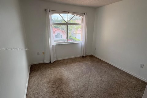 House in Weston, Florida 3 bedrooms, 137.4 sq.m. № 1996260 - photo 20