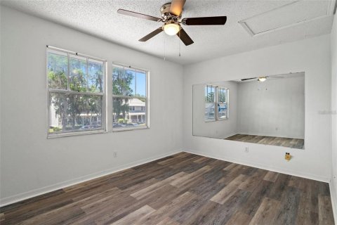 Купить таунхаус в Инвернесс, Флорида 3 комнаты, 116.87м2, № 1795179 - фото 9