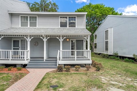 Купить таунхаус в Инвернесс, Флорида 3 комнаты, 116.87м2, № 1795179 - фото 1