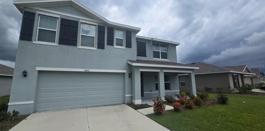 House in Palmetto, Florida 5 bedrooms, 243.03 sq.m. № 1847028