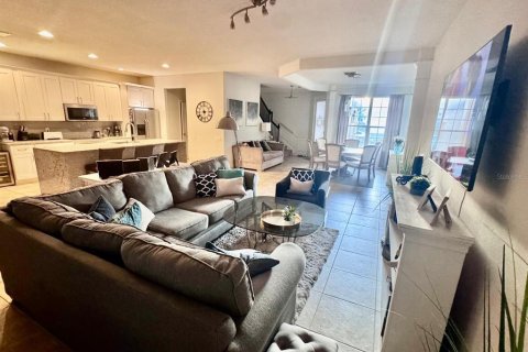 Touwnhouse à louer à Orlando, Floride: 3 chambres, 172.8 m2 № 2296584 - photo 9