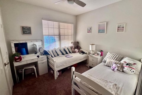 Touwnhouse à louer à Orlando, Floride: 3 chambres, 172.8 m2 № 2296584 - photo 13