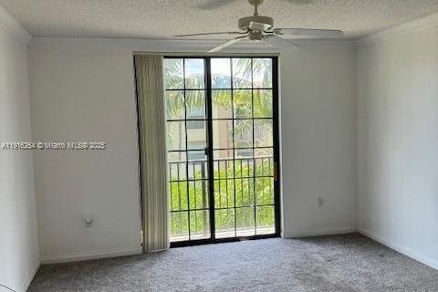 Condo in Hollywood, Florida, 1 bedroom № 2053765 - photo 18