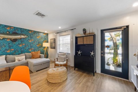 Condominio en venta en Holmes Beach, Florida, 2 dormitorios, 78.04 m2 № 1683094 - foto 5
