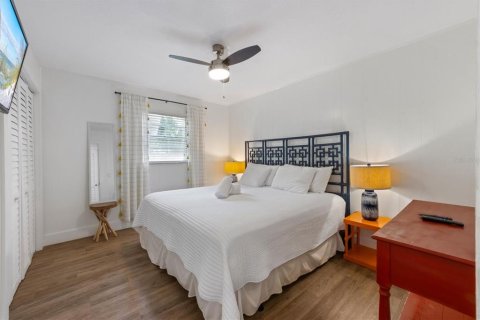 Condominio en venta en Holmes Beach, Florida, 2 dormitorios, 78.04 m2 № 1683094 - foto 13