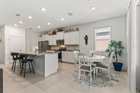 Villa ou maison à vendre à Ocala, Floride: 3 chambres, 171.22 m2 № 2430894 - photo 12