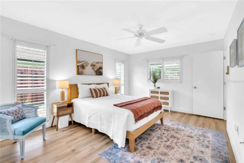 Villa ou maison à louer à Sarasota, Floride: 4 chambres, 176.98 m2 № 1553333 - photo 14