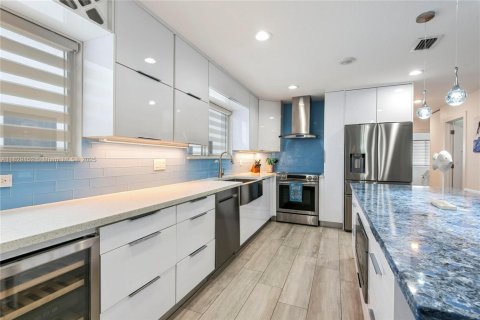 Villa ou maison à vendre à Key Largo, Floride: 4 chambres, 189.52 m2 № 1936984 - photo 5