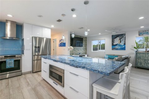Villa ou maison à vendre à Key Largo, Floride: 4 chambres, 189.52 m2 № 1936984 - photo 6