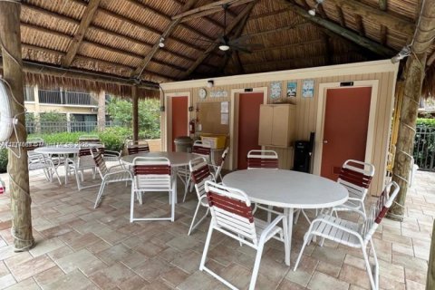 Touwnhouse à louer à Marco Island, Floride: 2 chambres № 2194842 - photo 27