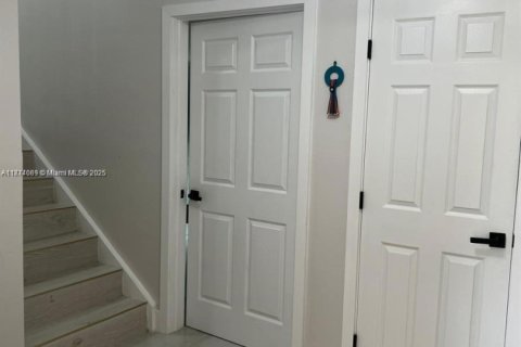 Touwnhouse à louer à Marco Island, Floride: 2 chambres № 2194842 - photo 12