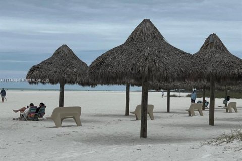 Touwnhouse à louer à Marco Island, Floride: 2 chambres № 2194842 - photo 30
