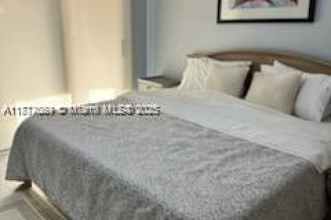 Touwnhouse à louer à Marco Island, Floride: 2 chambres № 2194842 - photo 15
