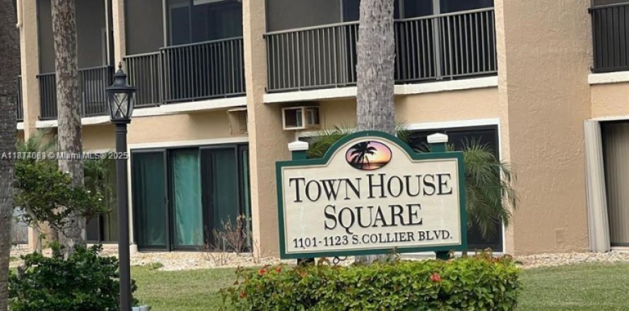 Touwnhouse à Marco Island, Floride 2 chambres № 2194842