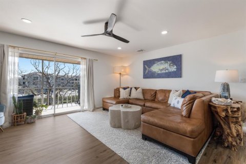 Condo in Bradenton, Florida, 2 bedrooms  № 1628935 - photo 8