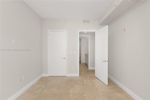 Condominio en alquiler en Aventura, Florida, 2 dormitorios, 116.78 m2 № 1968317 - foto 20
