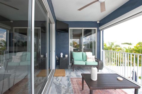 Casa en venta en Apollo Beach, Florida, 4 dormitorios, 216.09 m2 № 1873695 - foto 6