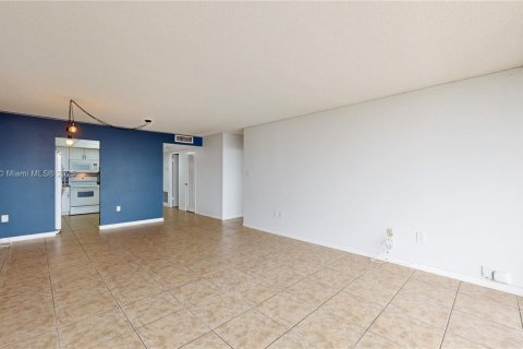 Купить кондоминиум в Авентура, Флорида 1 спальня, 93.37м2, № 1710002 - фото 6