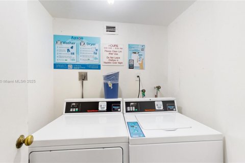 Купить кондоминиум в Авентура, Флорида 1 спальня, 93.37м2, № 1710002 - фото 22