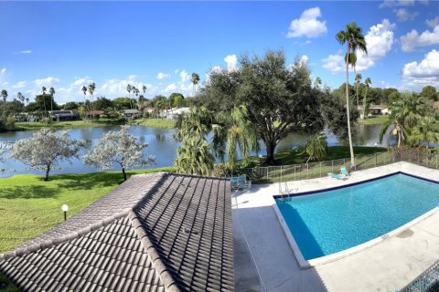 Copropriété à louer à Coral Springs, Floride: 2 chambres, 78.04 m2 № 1990705 - photo 30