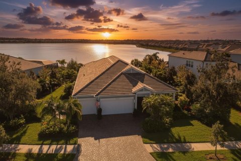 Casa en Sarasota, Florida 4 dormitorios, 264.77 m2 № 2114622