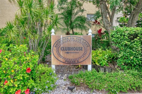 Condominio en venta en Bradenton, Florida, 2 dormitorios, 106.28 m2 № 1523265 - foto 3