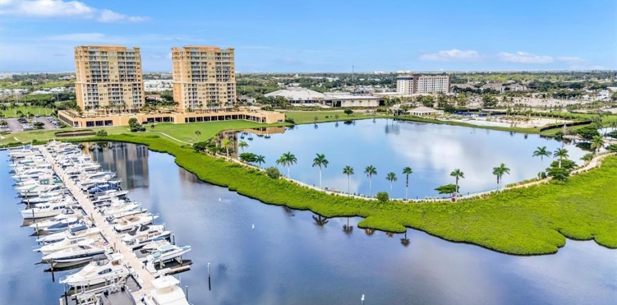Condo à Palmetto, Floride, 2 chambres № 2324264