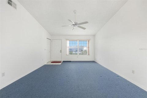 House in Ocala, Florida 2 bedrooms, 128.95 sq.m. № 2224565 - photo 6