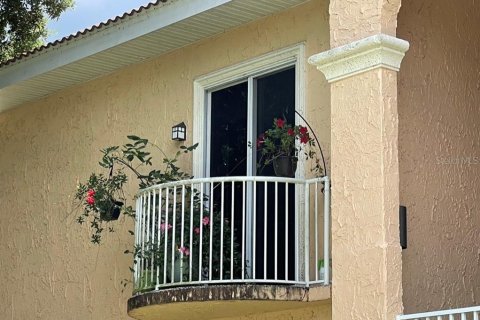 Copropriété à vendre à Land O' Lakes, Floride: 2 chambres, 104.79 m2 № 2097976 - photo 20
