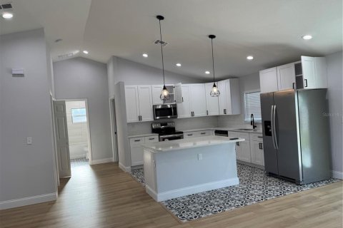 House in Ocala, Florida 3 bedrooms, 136.01 sq.m. № 1743158 - photo 12