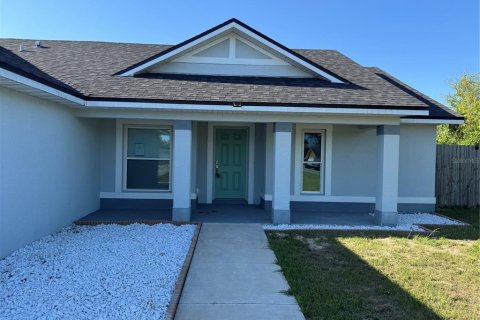 House in Ocala, Florida 3 bedrooms, 136.01 sq.m. № 1743158 - photo 3