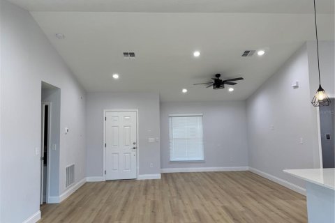 House in Ocala, Florida 3 bedrooms, 136.01 sq.m. № 1743158 - photo 11