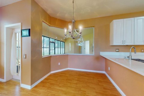 House in Orlando, Florida 4 bedrooms, 232.26 sq.m. № 1830049 - photo 21