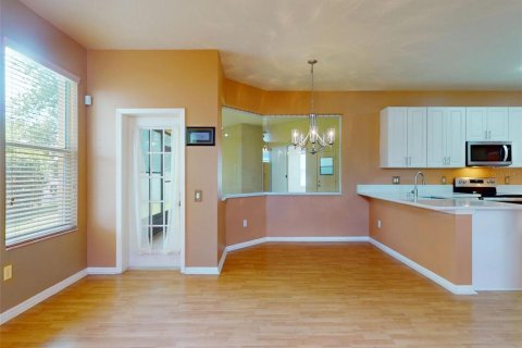 House in Orlando, Florida 4 bedrooms, 232.26 sq.m. № 1830049 - photo 22