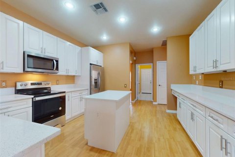 House in Orlando, Florida 4 bedrooms, 232.26 sq.m. № 1830049 - photo 16