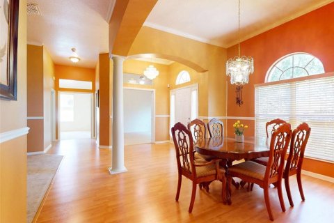 House in Orlando, Florida 4 bedrooms, 232.26 sq.m. № 1830049 - photo 5