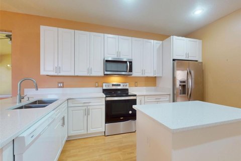 House in Orlando, Florida 4 bedrooms, 232.26 sq.m. № 1830049 - photo 15