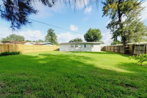 Casa en alquiler en Apollo Beach, Florida, 3 dormitorios, 83.05 m2 № 1869664 - foto 12