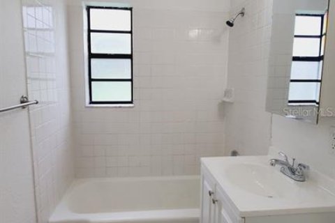 Casa en alquiler en Apollo Beach, Florida, 3 dormitorios, 83.05 m2 № 1869664 - foto 6