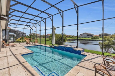 House in Orlando, Florida 4 bedrooms, 287.44 sq.m. № 1784563 - photo 4
