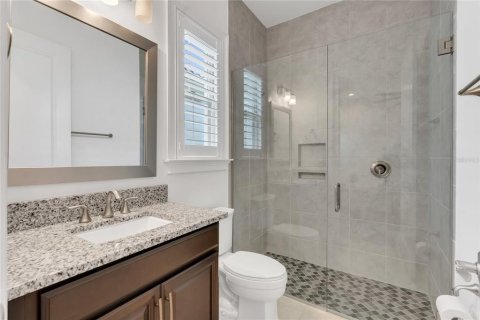 House in Orlando, Florida 4 bedrooms, 287.44 sq.m. № 1784563 - photo 18