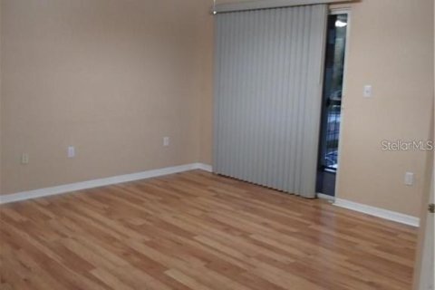 Condo in Tampa, Florida, 1 bedroom  № 2237756 - photo 7