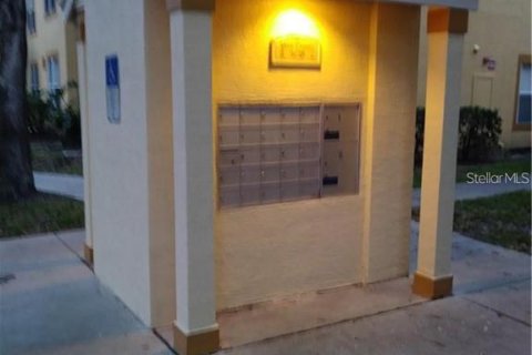 Condo in Tampa, Florida, 1 bedroom  № 2237756 - photo 13