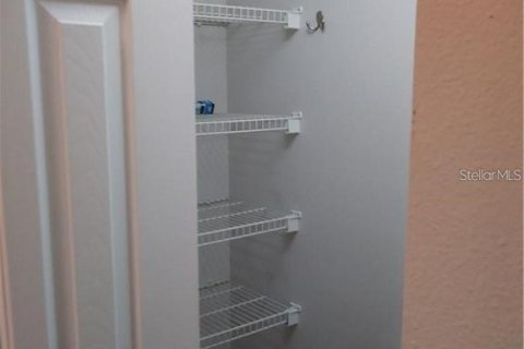 Condo in Tampa, Florida, 1 bedroom  № 2237756 - photo 5