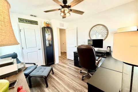 Townhouse in Gibsonton, Florida 3 bedrooms, 136.66 sq.m. № 1901198 - photo 30