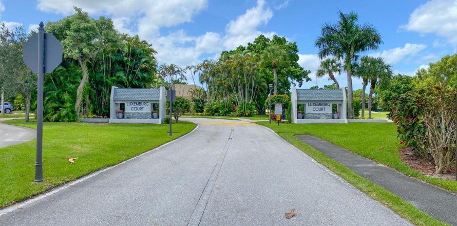 Condo in Lake Worth, Florida, 2 bedrooms № 1100120